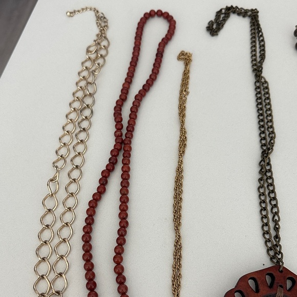 Bohemian Multi-Color Necklace Set - Picture 6 of 6